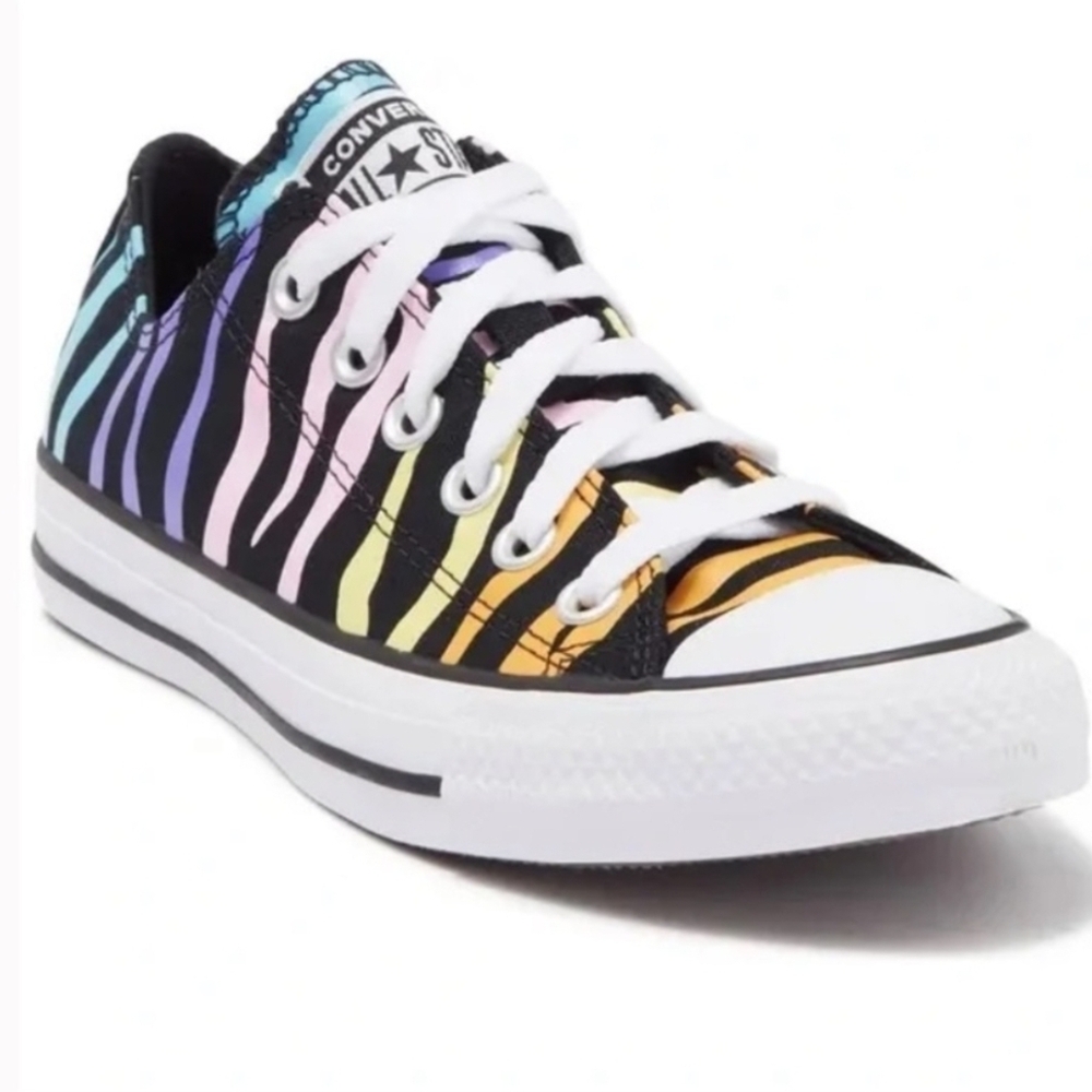 Converse Chuck Taylor All Star OX Size 8 Black Zebra NIB